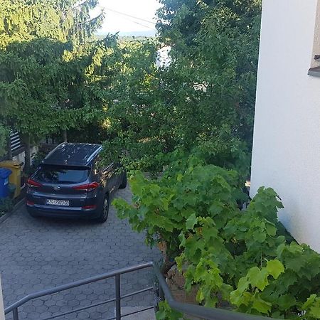 Ferienwohnung Gita Omišalj Exterior foto