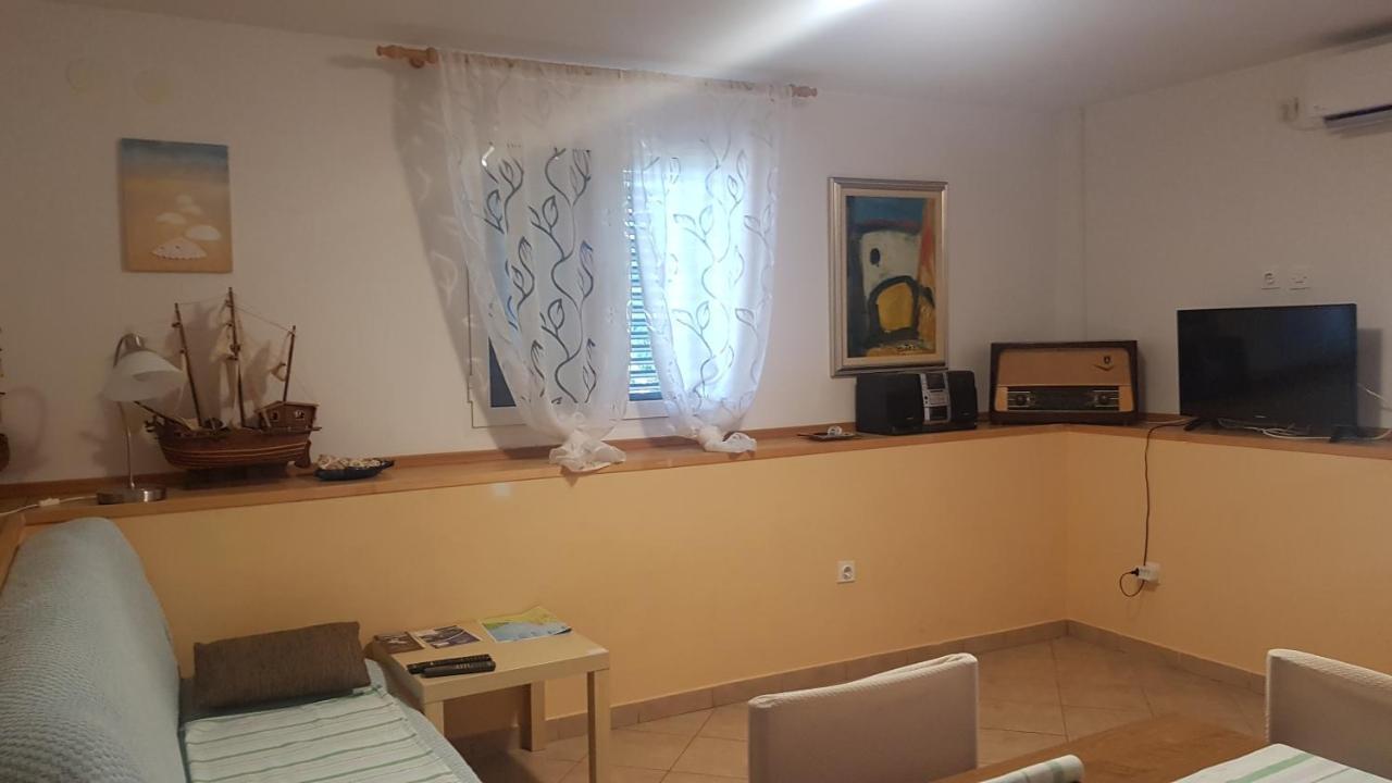 Ferienwohnung Gita Omišalj Exterior foto
