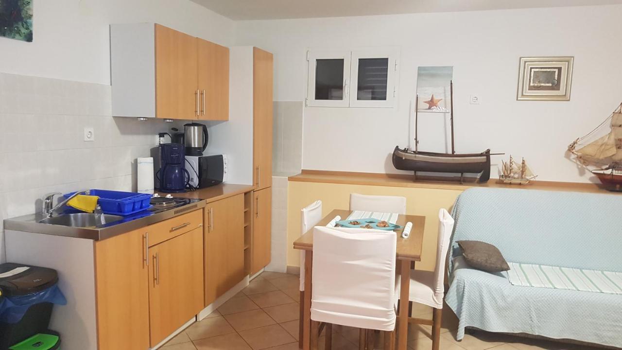 Ferienwohnung Gita Omišalj Exterior foto